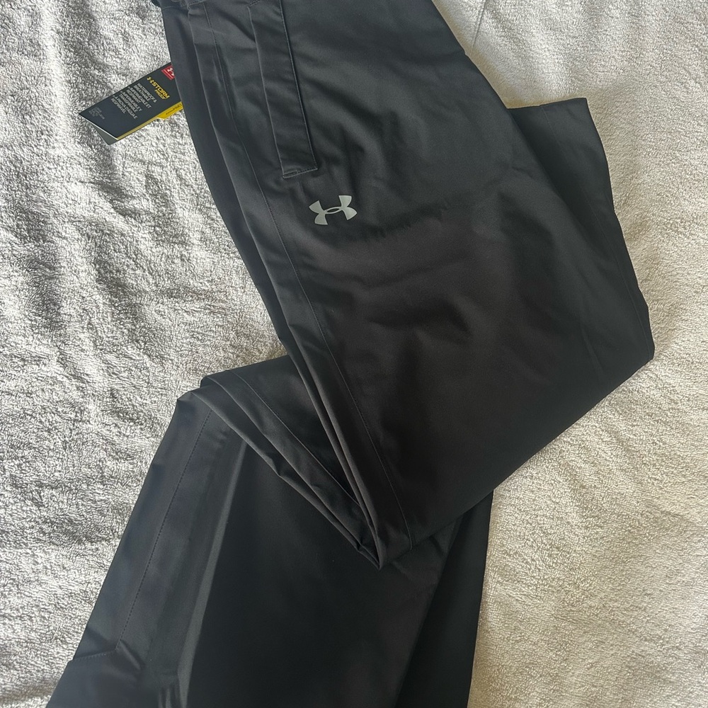 UA Storm Proof waterproof pants size small Rain Pants